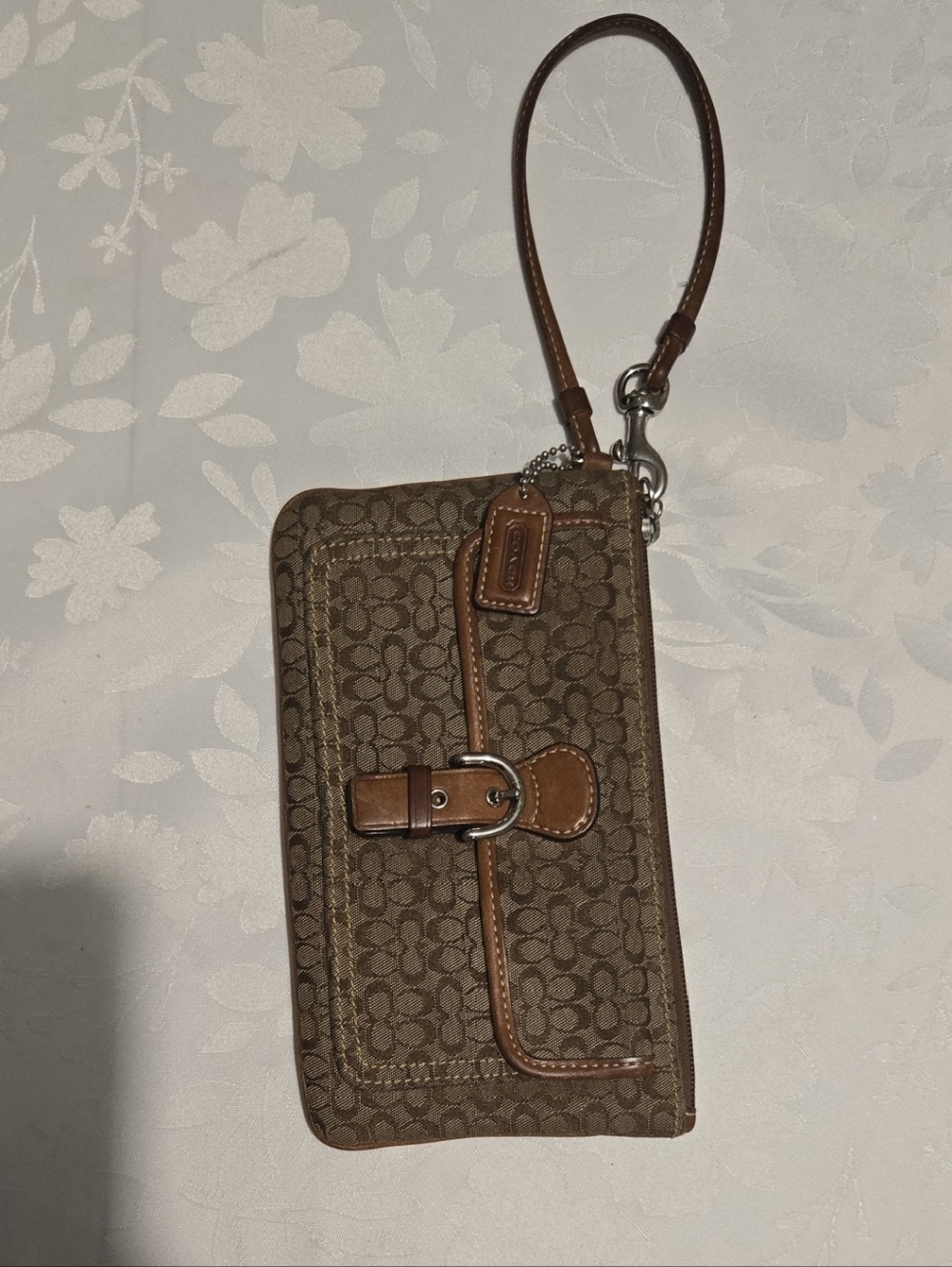 Coach Y2K Soho Signature C Buckle Mini Bag/Wristlet